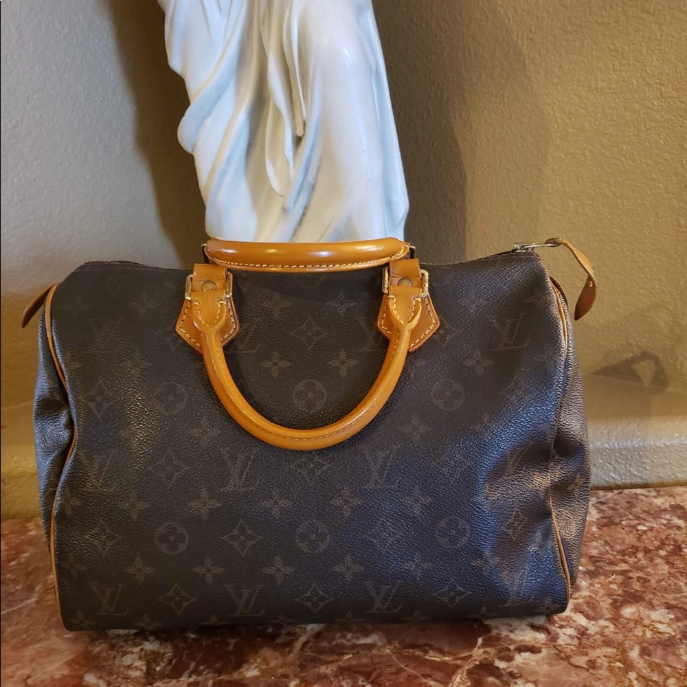 Louis Vuitton Speedy 30